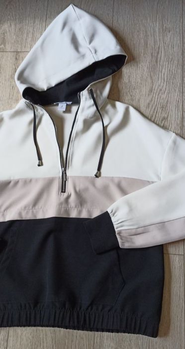 Кофта з капюшоном розмір S