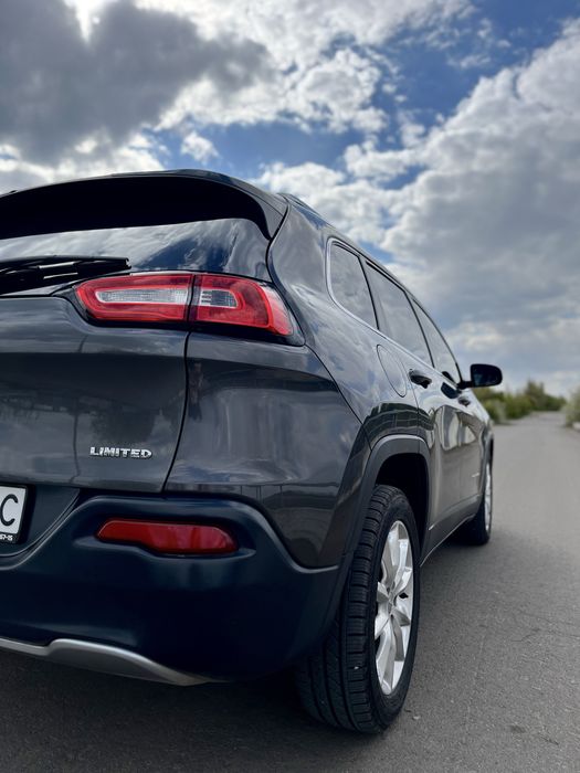 Jeep Cherokee 2.4