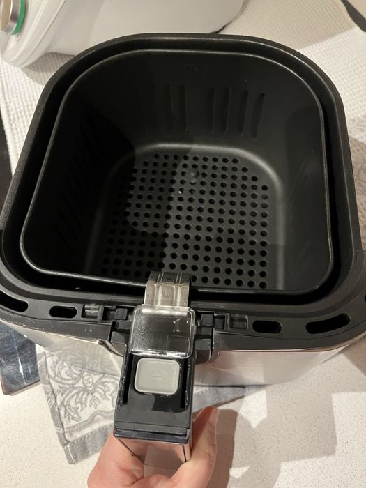 Air fryer AEG Gourmet 6 com garantia