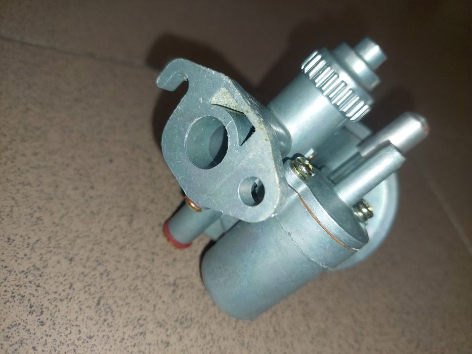 Nowy kpl gaznik silnika Romet motorynka ogar komar kadet polo pegaz pl