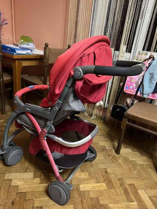 Продам Chicco прогулку