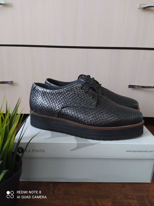 Жіночі шкіряні лофери La Pinta