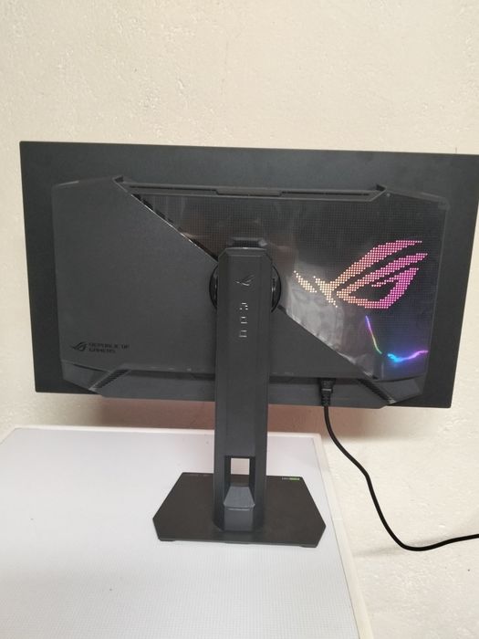 monitor gaming Asus ROG Strix OLED XG27ACDNG 26.5" QHD 360Hz