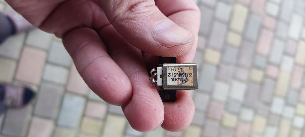 Магнитные головки для кассетных  и бабинных магнитофонов