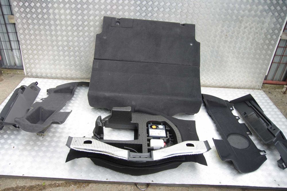 Ford Mondeo Mk5 кришка багажника шрот Форд запчастини з розборки