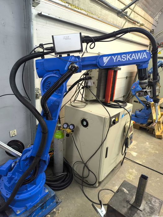 Robot przemysłowy Yaskawa Motoman HP20 NX100 LSQ SKS Fanuc Kuka ABB
