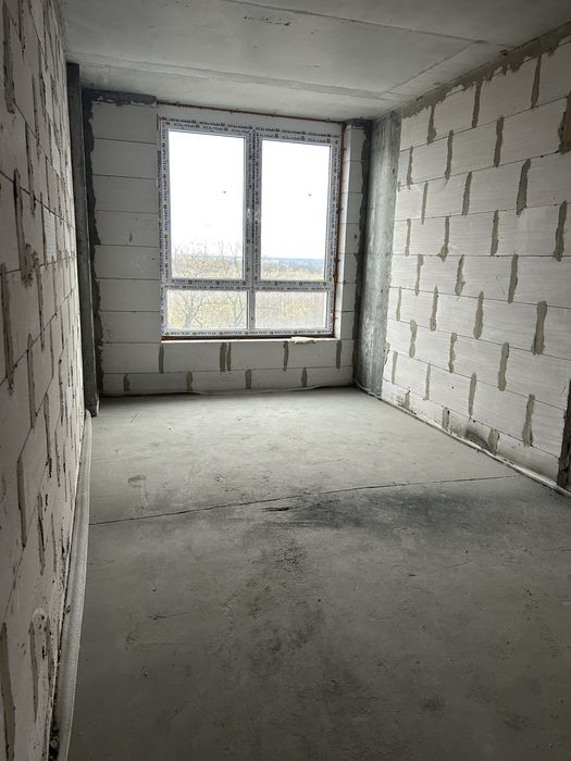 Однокімнатна в Бучі з індивідуальним газовим опаленням