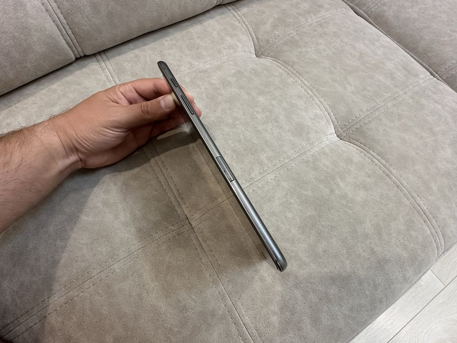 Продам планшет Samsung  Tab A SM-T350 в ідеальному стані