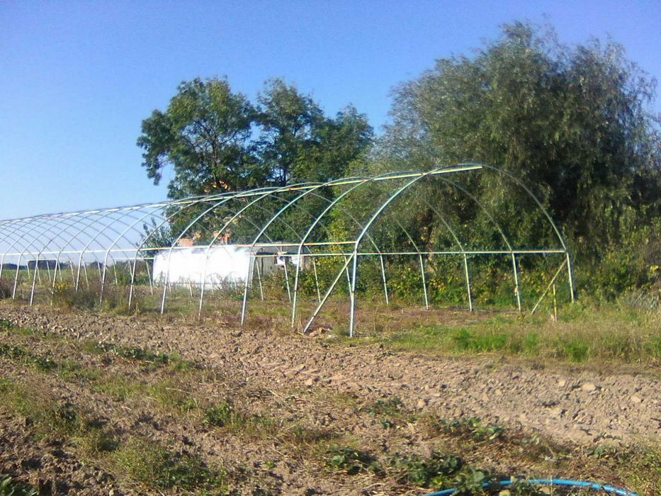 Sprzedam szkielet foliowy 30x7 m