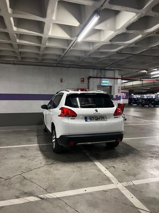 90 000KMS Peugeot 2008 1.6HDI