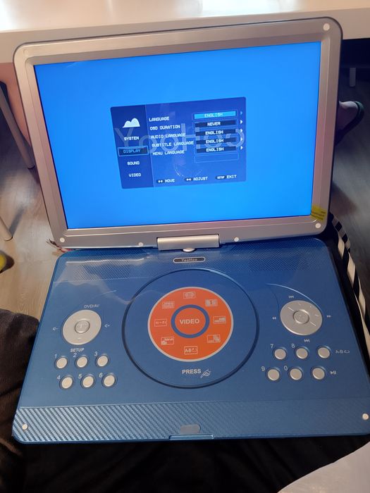 Dvd samochodowe 12 v