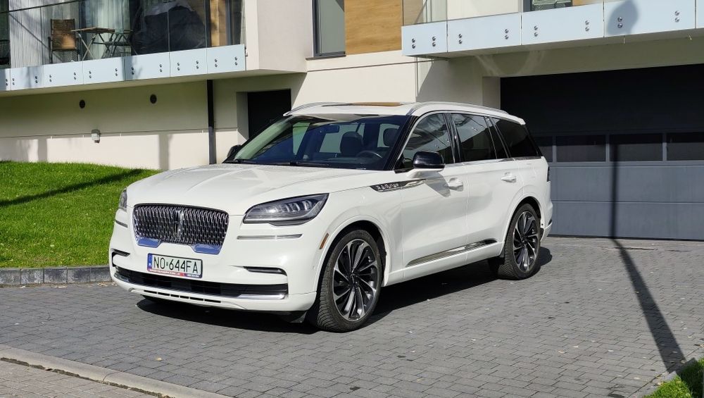 2020 Lincoln Aviator Reserve 6 osób hak - Faktura 23%