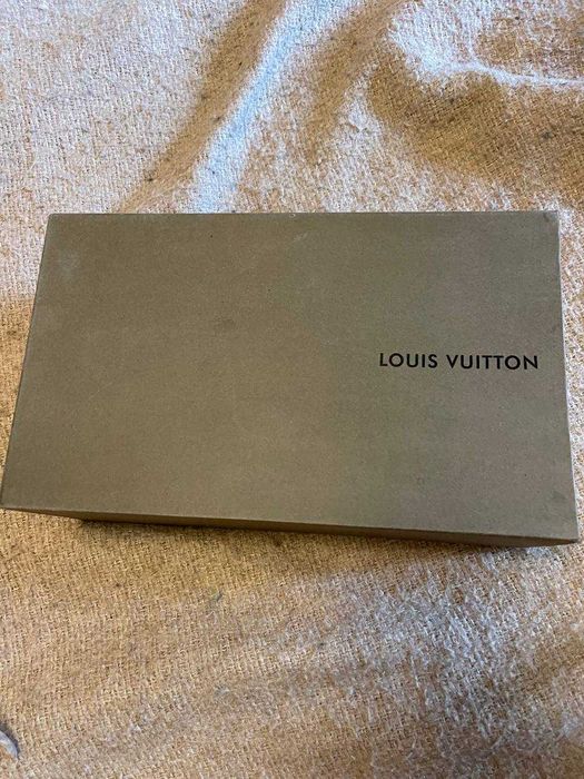 Бокс для взуття  Louis Vuitton фірмовий