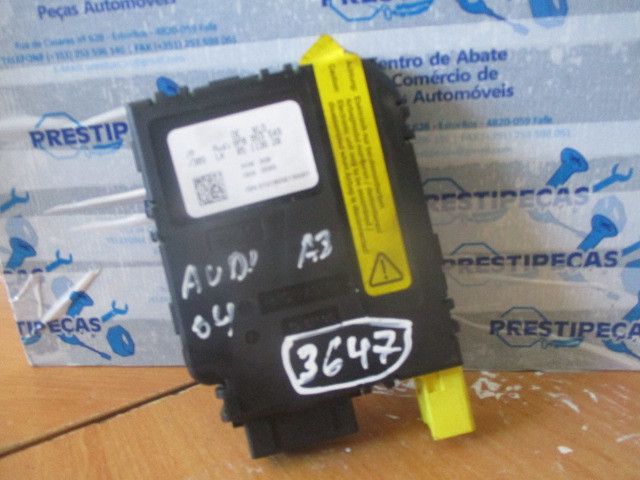 Centralina de luzes AUDI A3 (8L1)