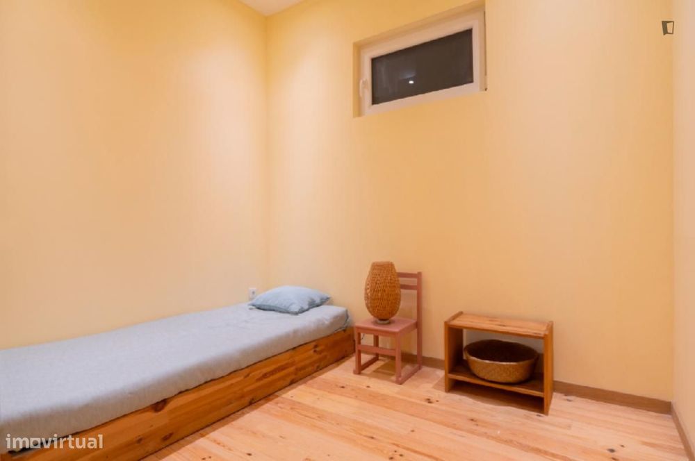 Apartamento com 3 quartos - localizado em Bonfim Porto