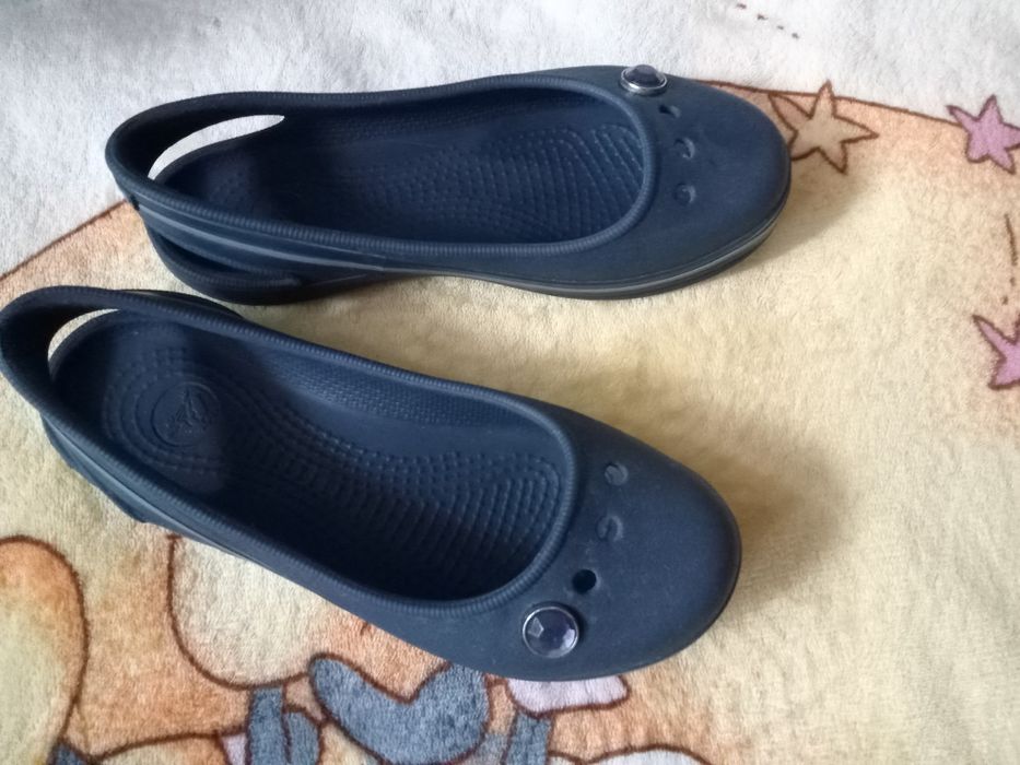 Crocs оригинал размер J1( 31-32)-20см в идеале