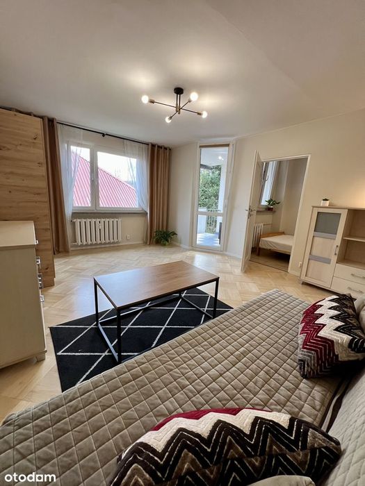 2 pokoje po remoncie | balkon |1 piętro| przy Gemini | bez pośredników