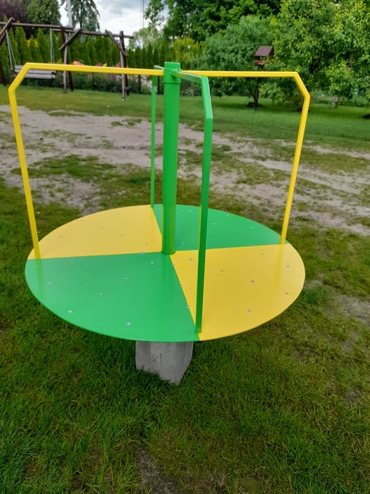 Karuzela na plac zabaw