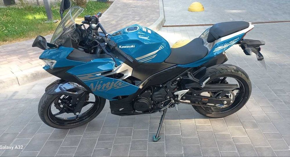 Kawasaki Ninja 400