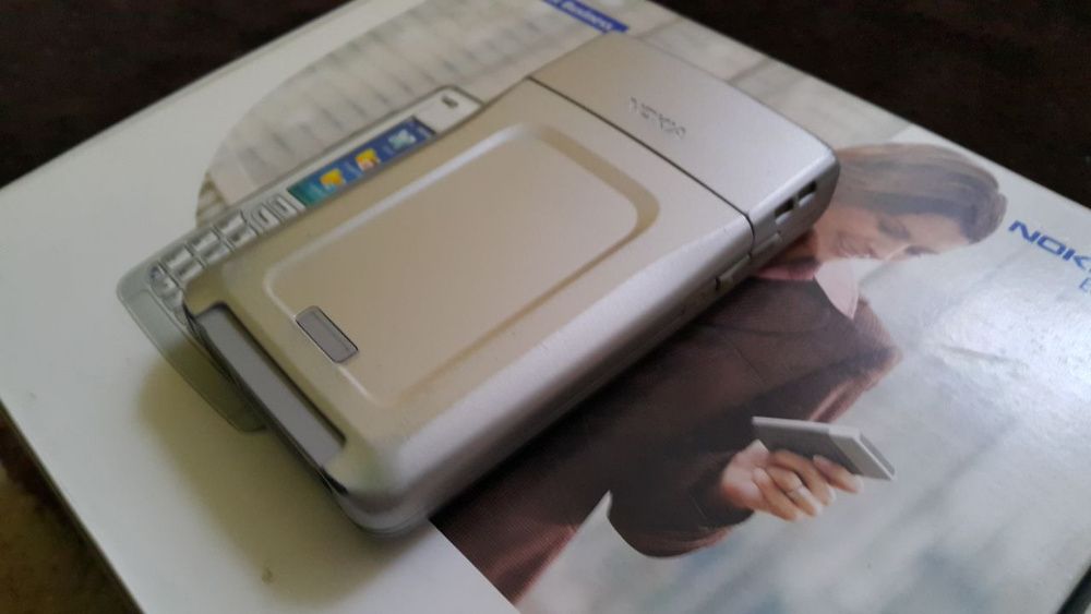 Nokia E61 ładny stan z pudełkiem