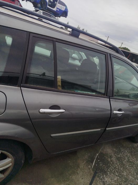 Porta trás direita RENAULT Megane II Break (KM0/1_)
