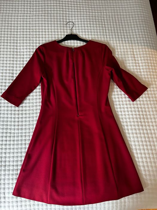 Vestido Vermelho Cereja Pepe Jeans - Perfeito para Ocasiões Especiais