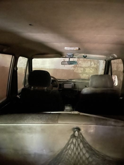 Продам Isuzu Trooper.