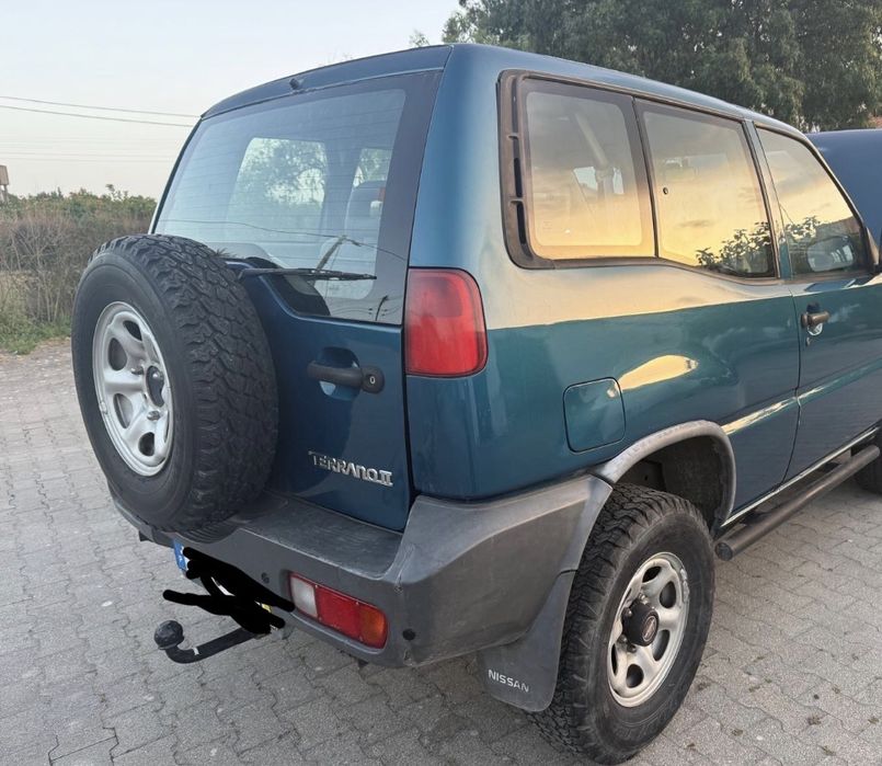 Nissan Terrano 2