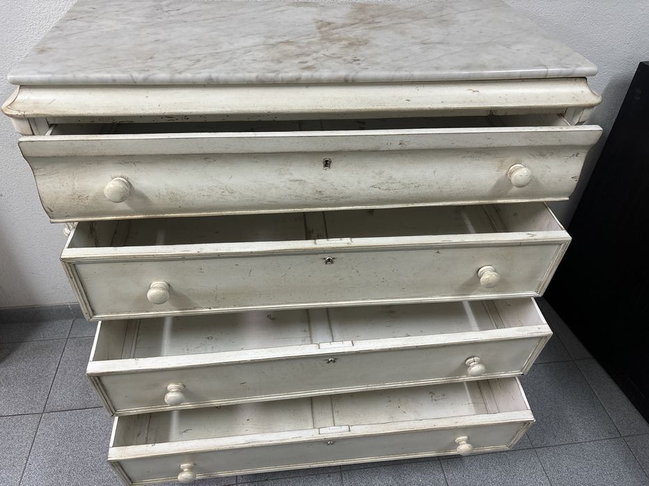 Comoda Vintage restaurada