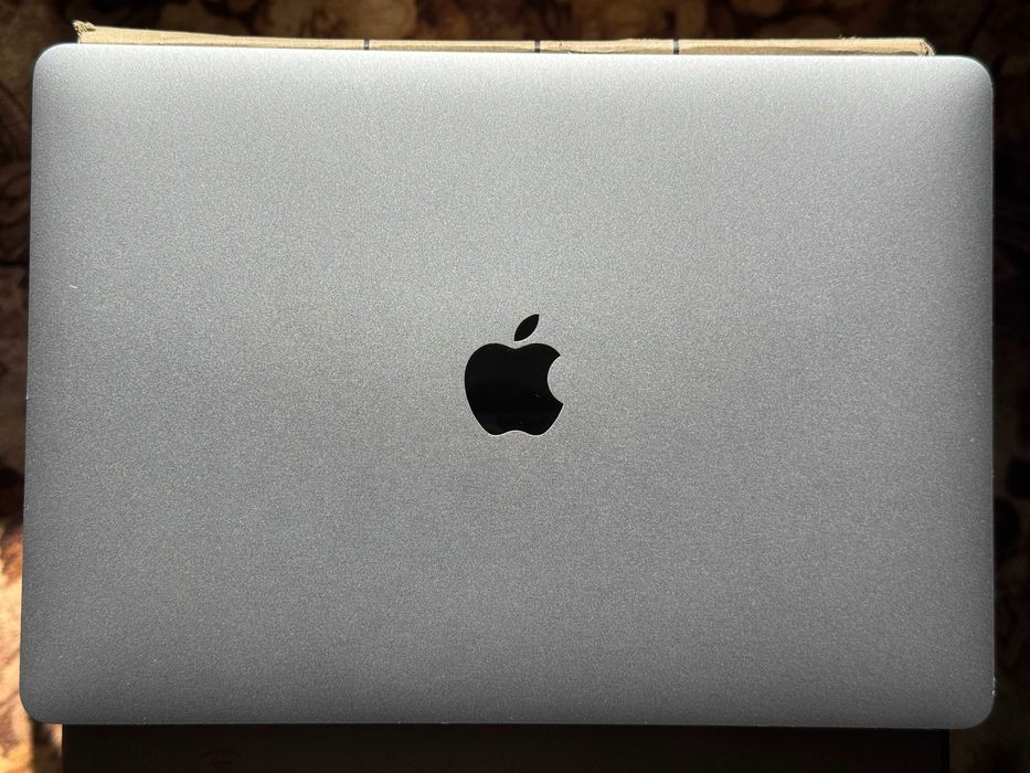 MacBook Pro 13" 2020 2.0Ghz i5 16/512 (А2251)