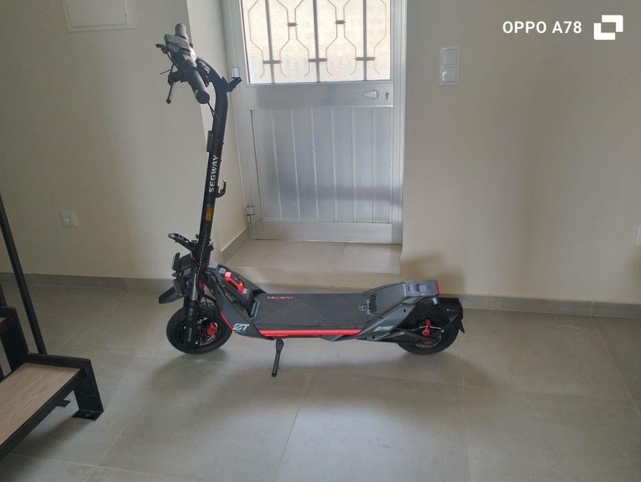 Trotinete Segway ZT3  Pro como nova
