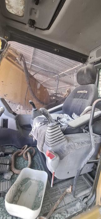Komatsu PC210-7 peças ou reparação