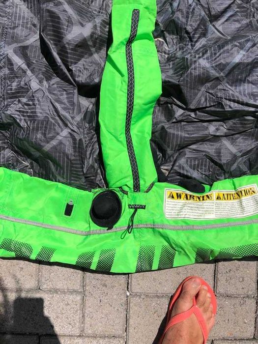 2017 Cabrinha Switchblade 8m Kite – Used w/ Bar & Lines