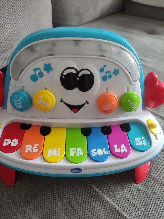 Pianinko chicco interaktywne