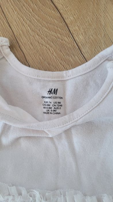 Sukienka body pudrowy roz H&M 74/80