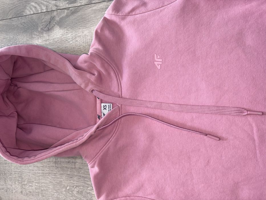 4F bluza damska z kapturem  S XS