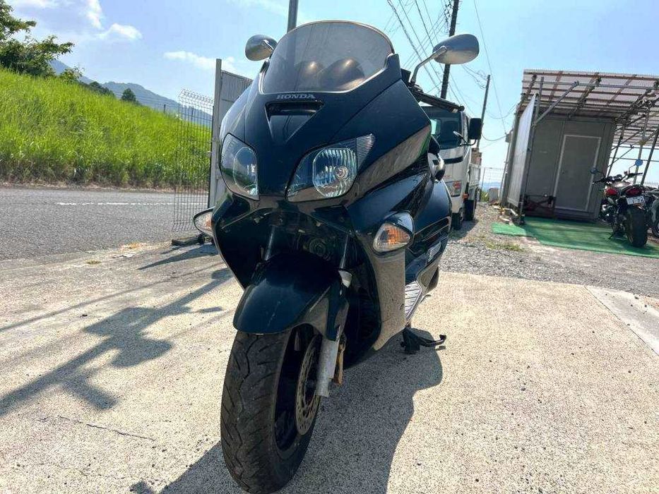 Макси-скутер Honda Forza MF06  2003рік Пробіг 18 702 км