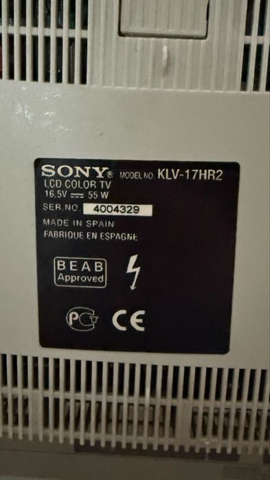 LCD Sony KLV-17HR2