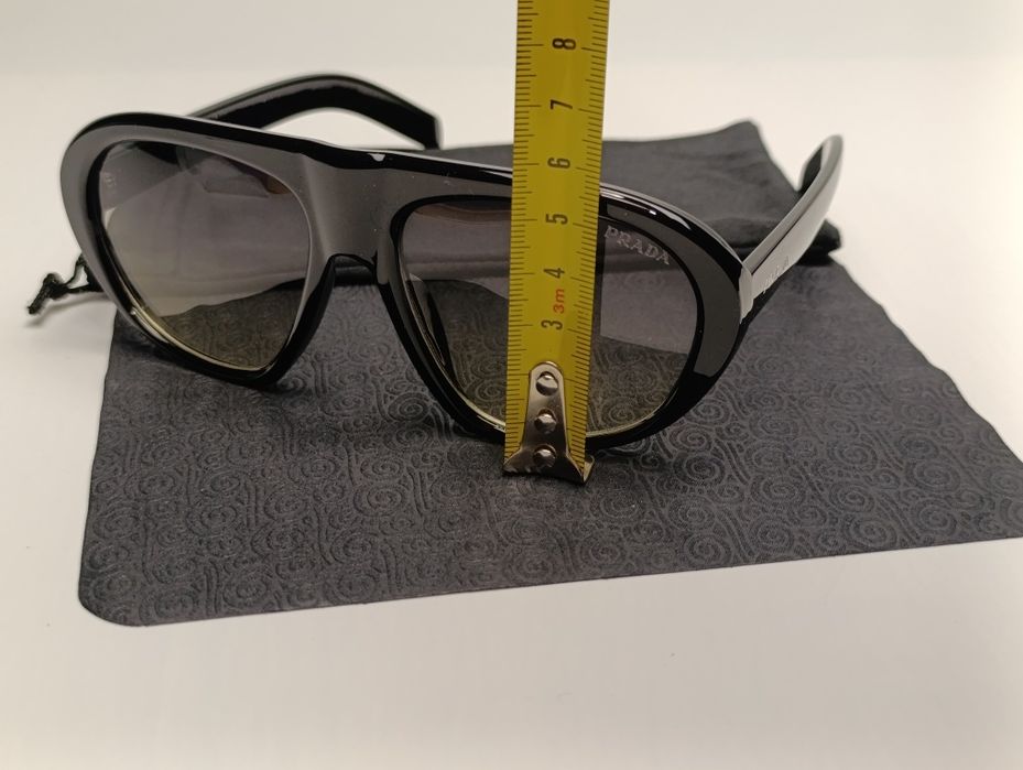 Prada Runaway Statement