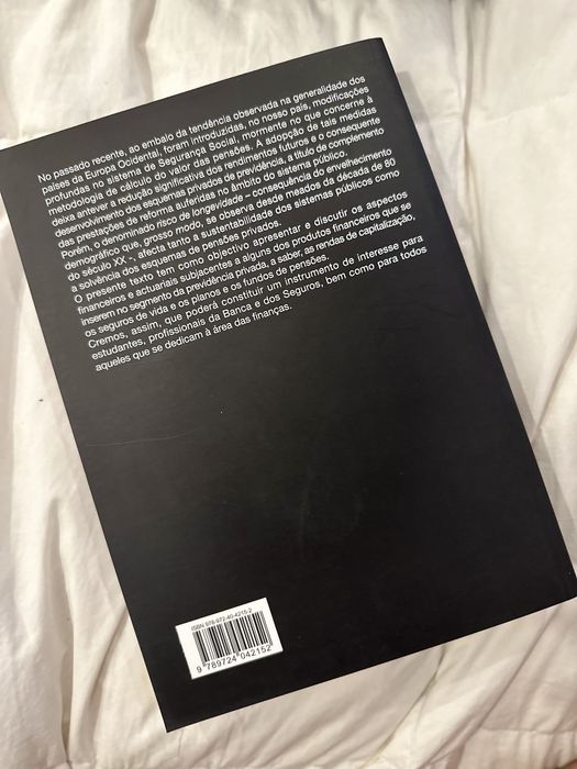 Livro Seguros de Vida e Fundos de Pensões
