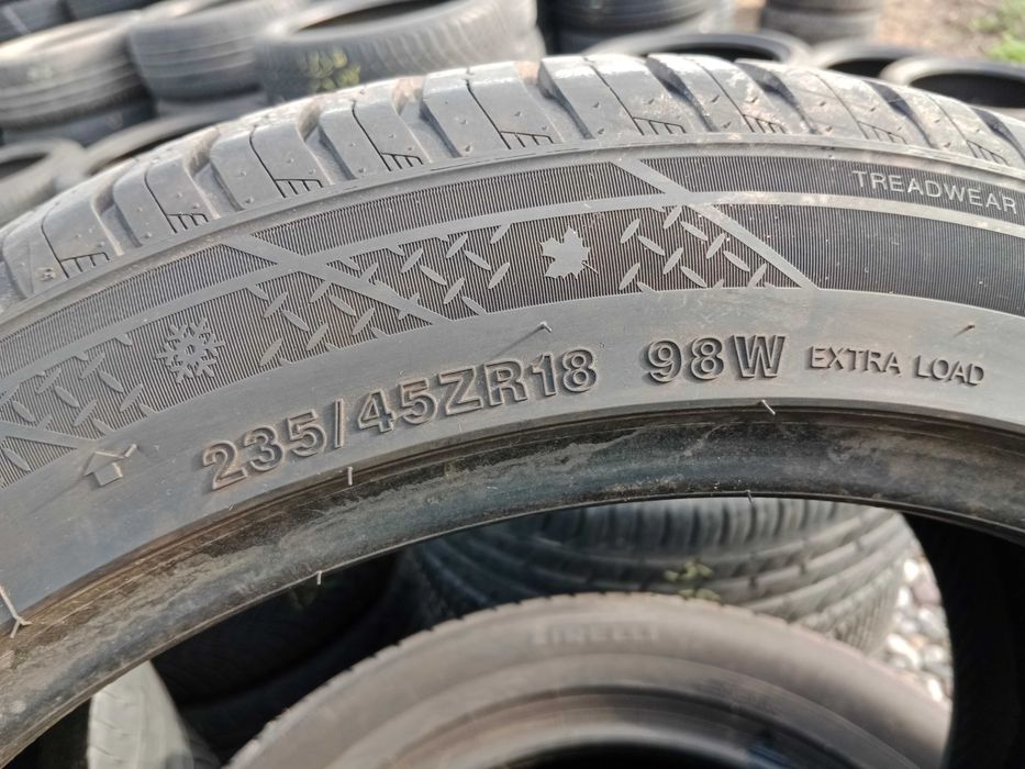 Opona używana 235/45R18 Aplus AS909 1szt.