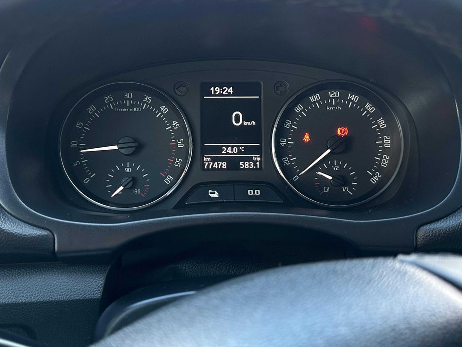 SKODA ROOMSTER 1.6 TDI CLASSIC – 2012 – apenas 78.000 KM