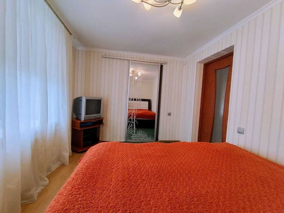 Комфортний будинок, Шевченківський район! Без комісії!