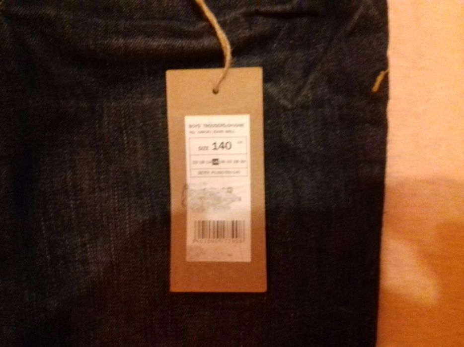 Nowe Spodnie jeansowe reserved 140 cm 9-10 lat