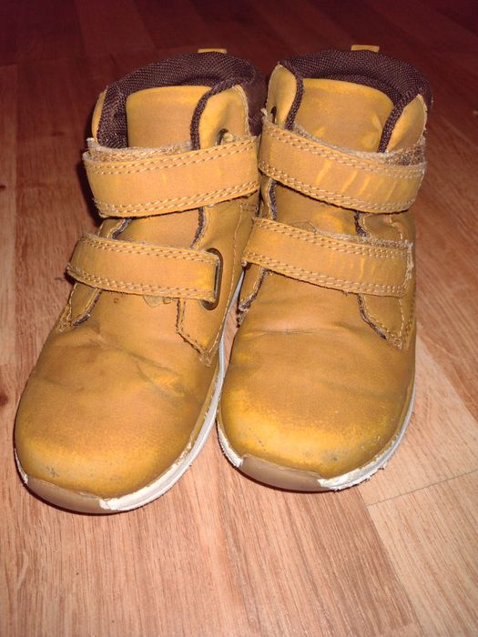 Buty chłopięce rozmiar 28