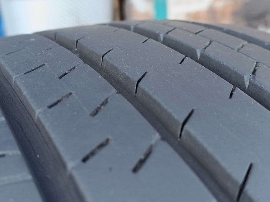 225/60R18 100H Bridgestone Dueler H/L 33