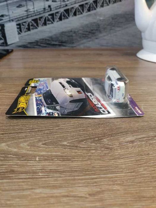 Nissan Skyline GT-R R33 premium - hot wheels