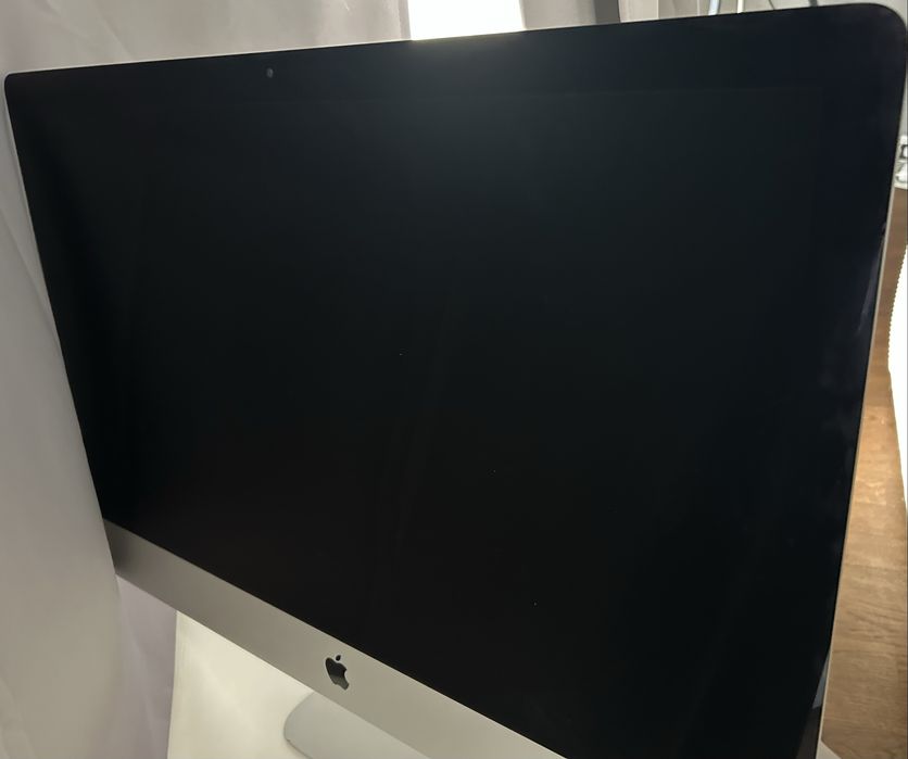 Apple iMac 19.1 i5 3,7GHz/32GB/2TB SSD/Radeon Pro 580X 8GB