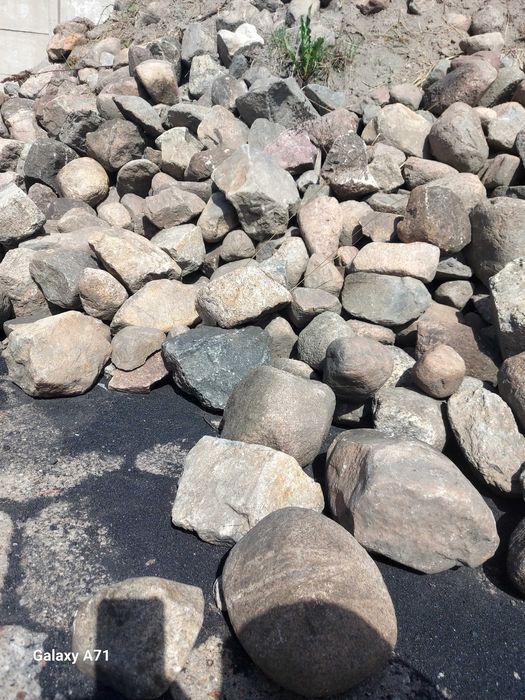 Piasek,żwir 2-8/8-16,ziemia, kamień kolejowy, tłuczeń, kruszywo 0-31.5