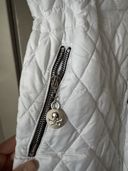 Жіночий зимовий комбінезон в стилі Philipp Plein з натуральним хутром